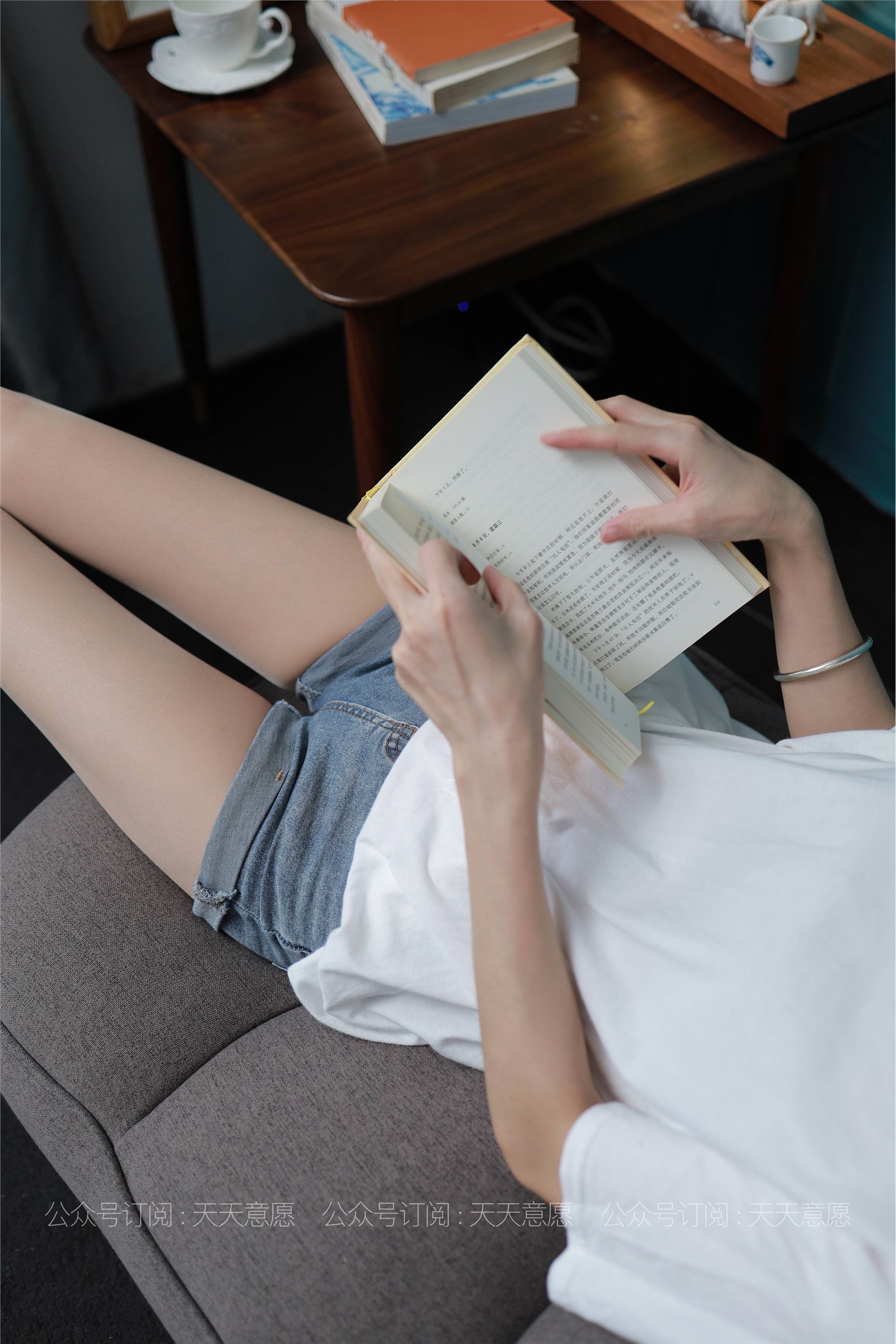 IESS异思趣向  2021.08.03 丝享家878：小六《邻家少女爱看书》